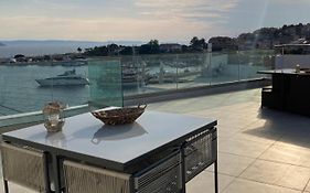 Wide Blue Luxury Suites