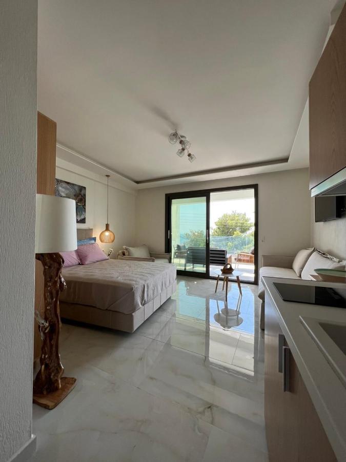 Wide Blue Luxury Suites Neos Marmaras Extérieur photo