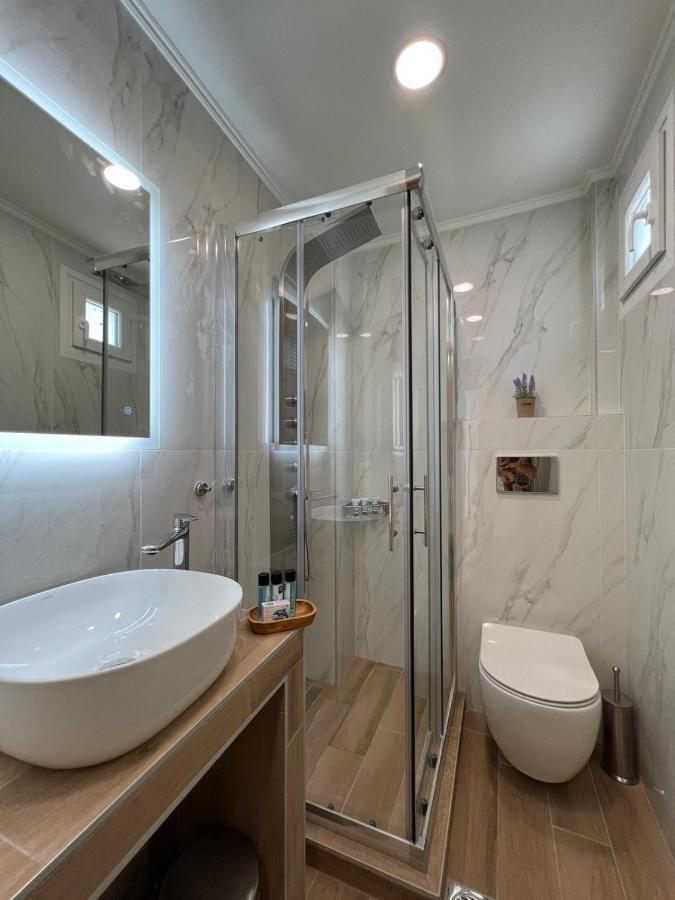 Wide Blue Luxury Suites Neos Marmaras Extérieur photo
