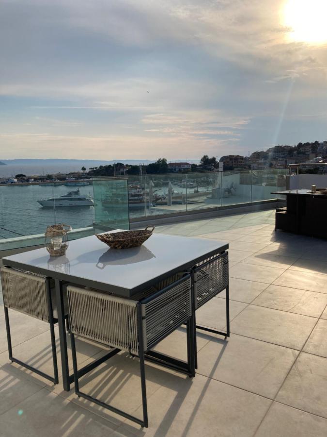 Wide Blue Luxury Suites Neos Marmaras Extérieur photo